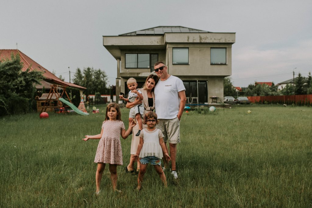 sesja narzeczeńska sesja narzeczenska fotograf płock  fotograf ślubny płock fotograf plock fotografia ślubna portfolio reportaż ślubny sesja ślubna sesja slubna sesja rodzinna