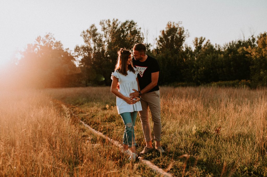 sesja narzeczeńska sesja narzeczenska fotograf płock  fotograf ślubny płock fotograf plock fotografia ślubna portfolio reportaż ślubny sesja ślubna sesja slubna gender reveal